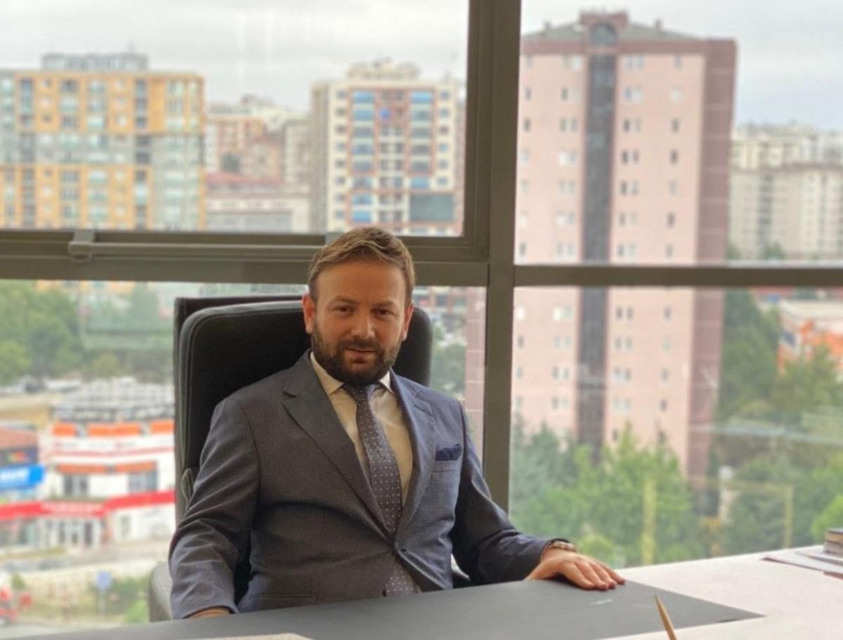 MER Koleji başarıyı burslarla &ouml;d&uuml;llendiriyor