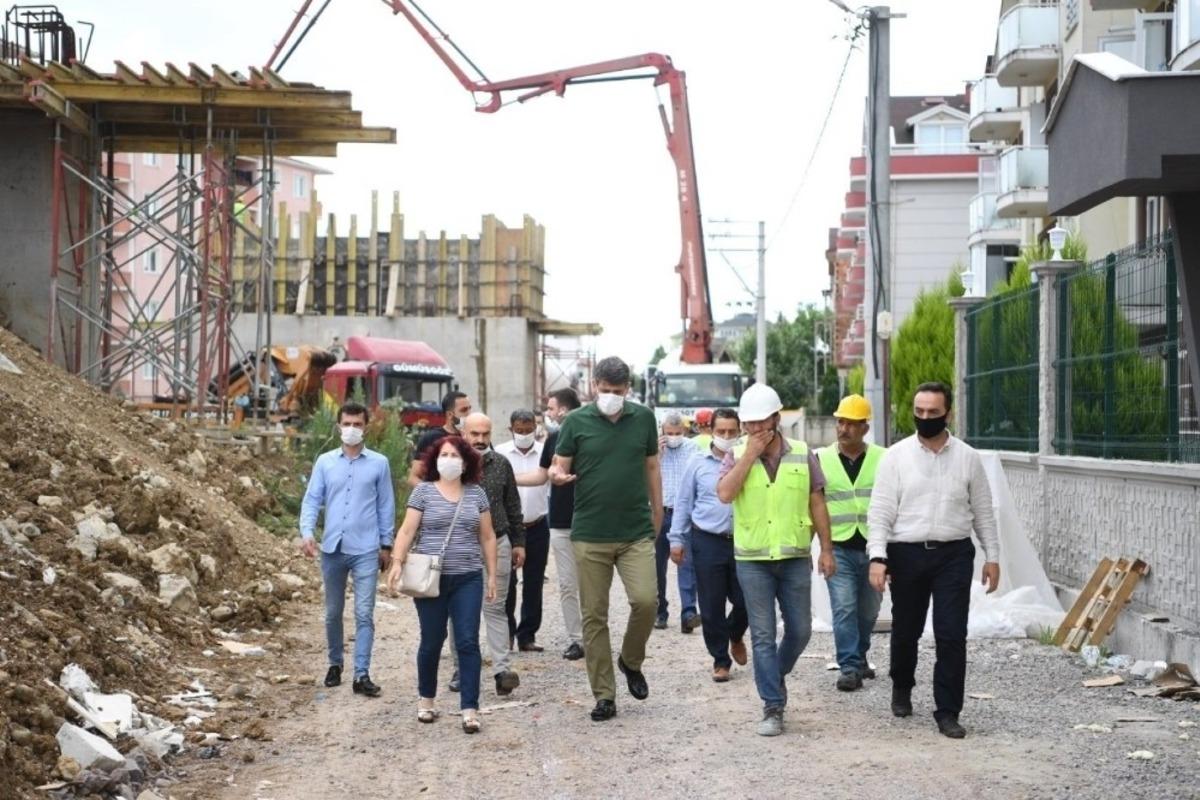 Başkan Kocaman, Ataevler K&ouml;pr&uuml;s&uuml;&rsquo;nde inceledi