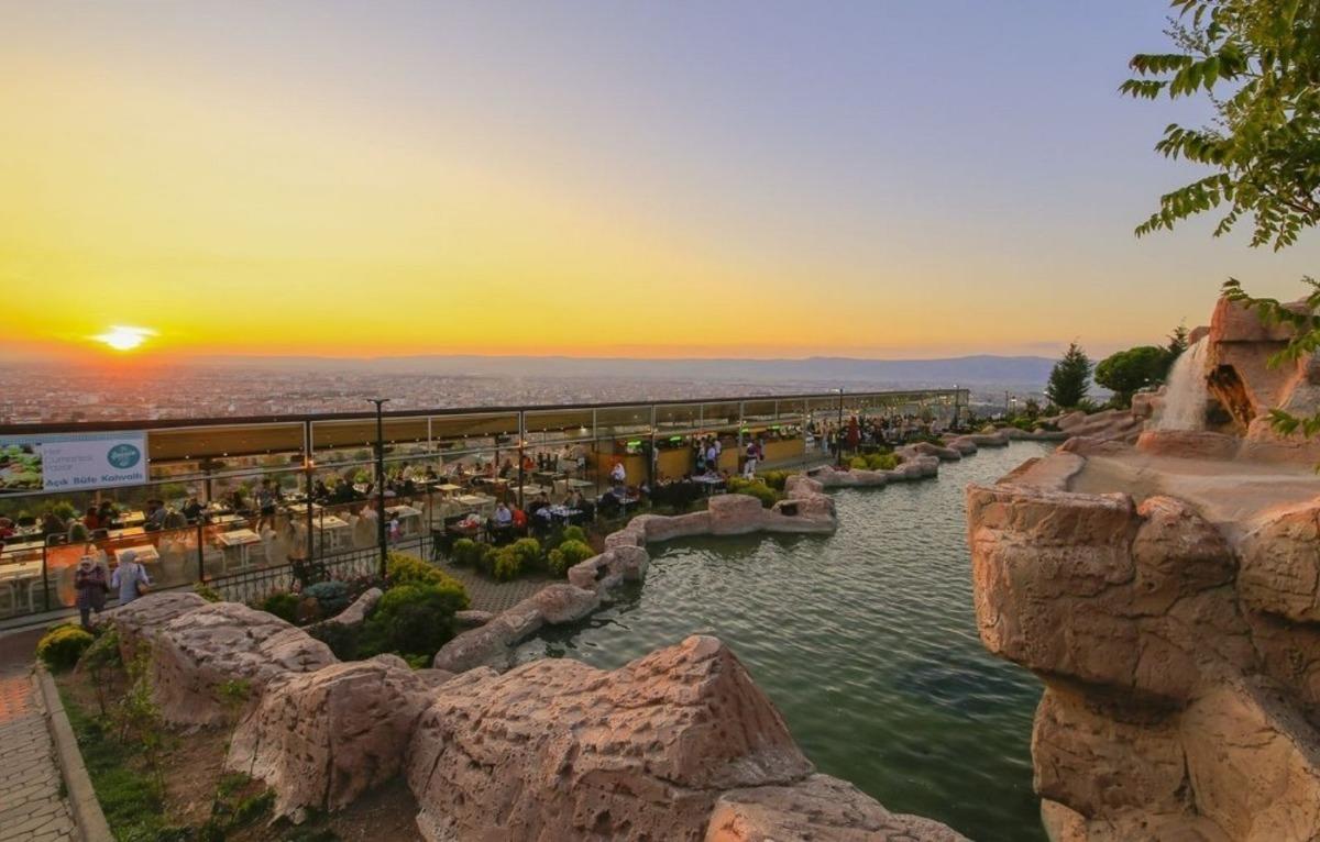 Odunpazarı&rsquo;nın parkları vatandaşları bekliyor