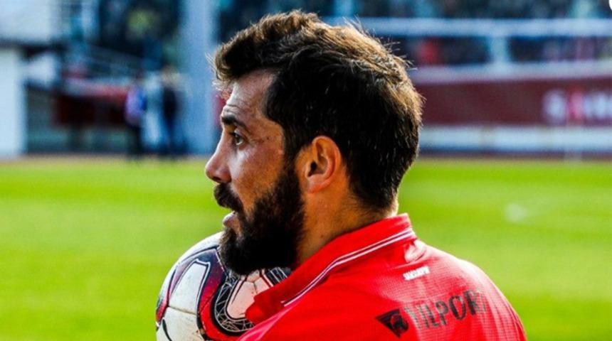 Samsunspor’da Gökhan Meral ile yollar ayrıldı