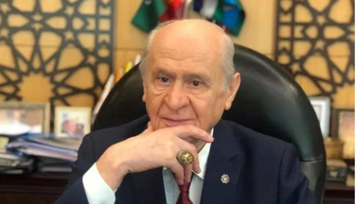 Devlet Bahçeli'nin 'Ayasofya' yüzüğü dikkatleri üzerine çekti!