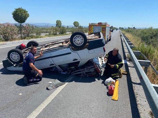 Söke’de otomobil takla attı