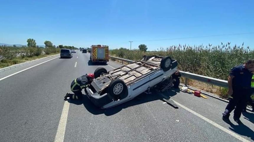 S&ouml;ke&rsquo;de otomobil takla attı