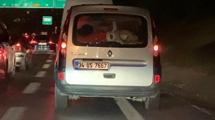 TEM Otoyolu'nda bir garip yolculuk