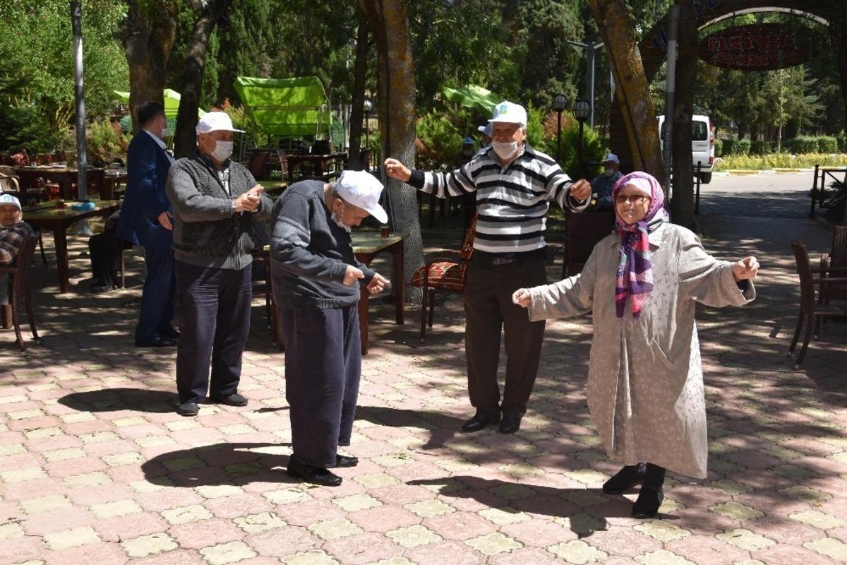 B&uuml;y&uuml;kşehir&rsquo;den &lsquo;koca &ccedil;ınarlara&rsquo; moral