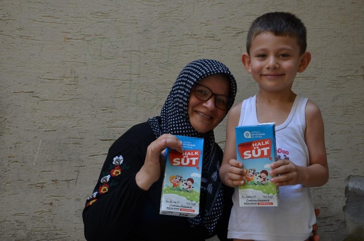 B&uuml;y&uuml;kşehirin Halk S&uuml;t&rsquo;leri il&ccedil;elerde de dağıtılıyor