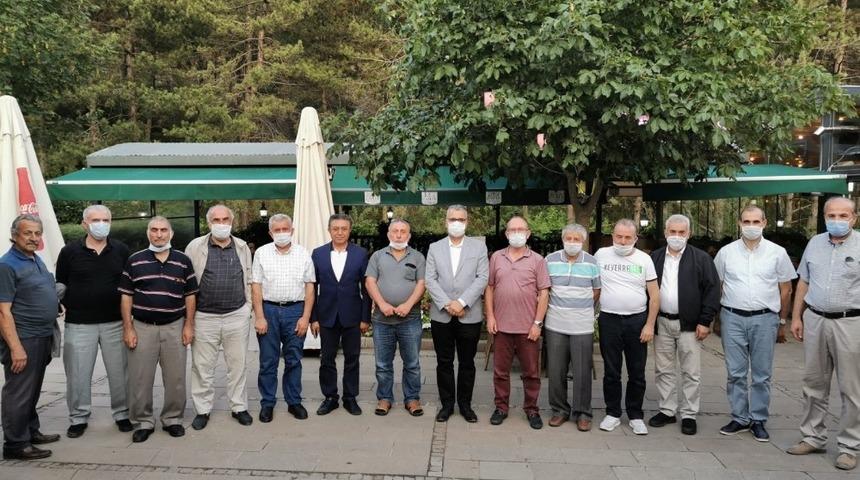Ahlatcı&rsquo;dan meclis &uuml;yeleriyle istişare toplantısı