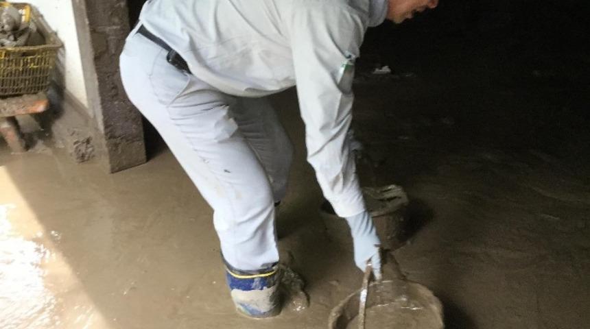 Zonguldaklı işadamı, afetzedelerin imdadına yetişti