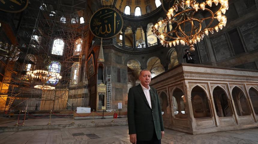 Cumhurbaşkanı Erdoğan Ayasofya Camii'nde