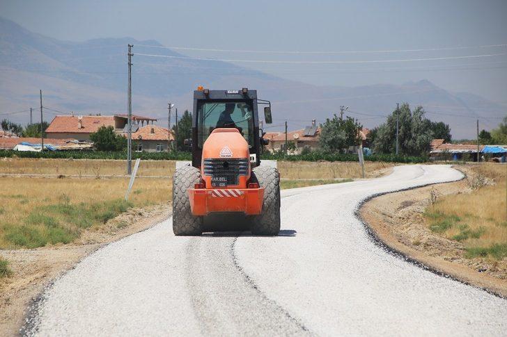Karaman Belediyesinin asfalt çalışmaları devam ediyor G3