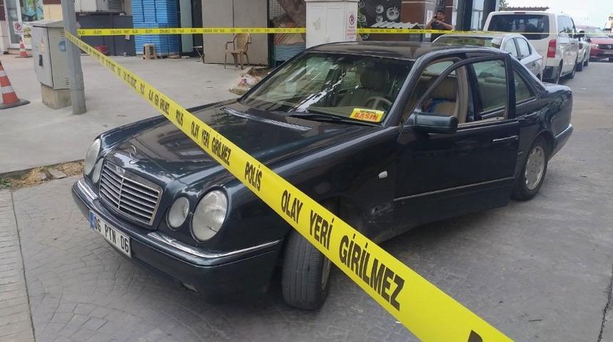 Gazeteci tartıştığı esnafı silahla vurdu