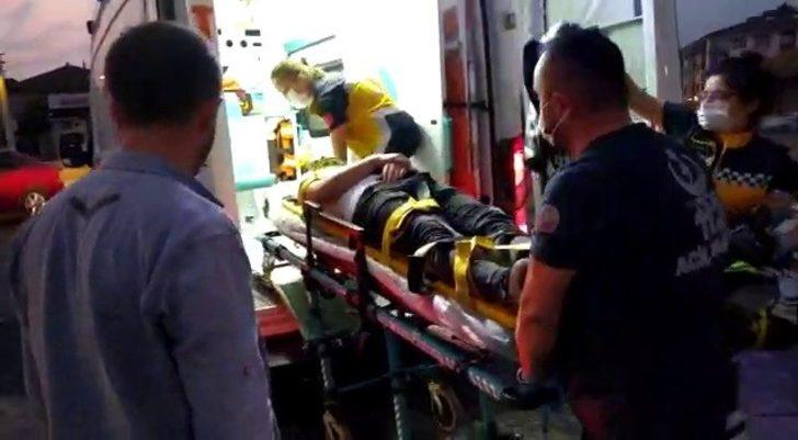 Otomobil motosikletliye çarptı: 1 yaralı G2