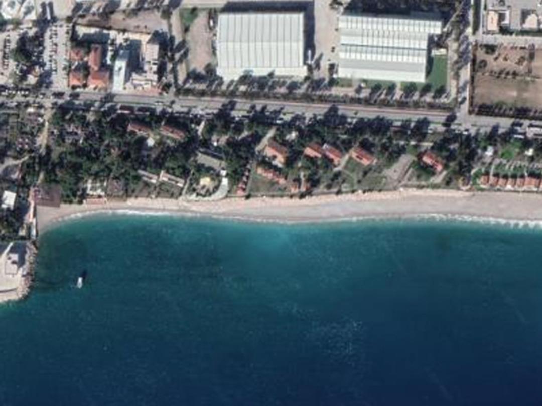 Konyaaltı Sahili 35 metre eridi