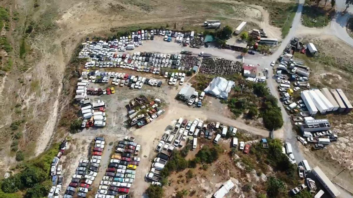  Milyonluk ara&ccedil;lar &ccedil;&uuml;r&uuml;meye terk edildi! Ara&ccedil;ların  piyasa değeri dudak u&ccedil;uklatıyor