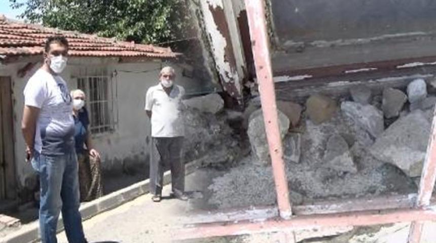 Özgür ailesinden akılalmaz iddia: Evimiz taşlanıyor, ölümle tehdit ediliyoruz