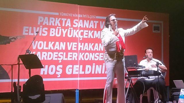 Büyükçekmeceliler Elvis şarkılarıyla unutulmayacak bir gece yaşadı