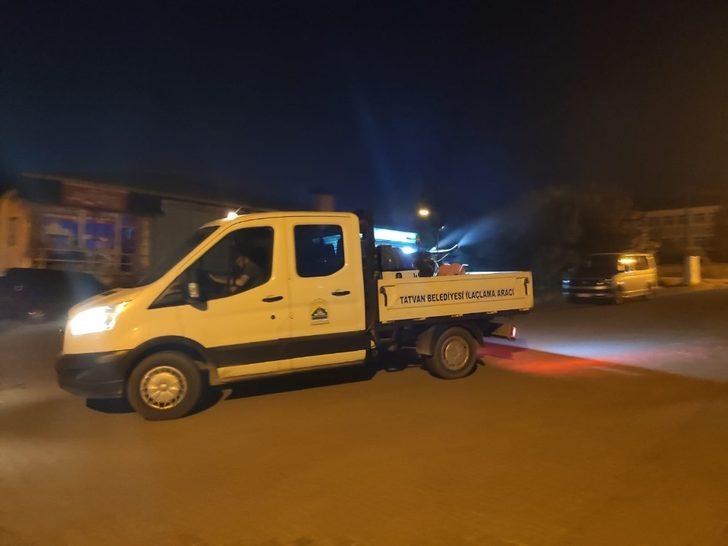 Tatvan Belediyesi ilaçlama ekibi iş başında G1