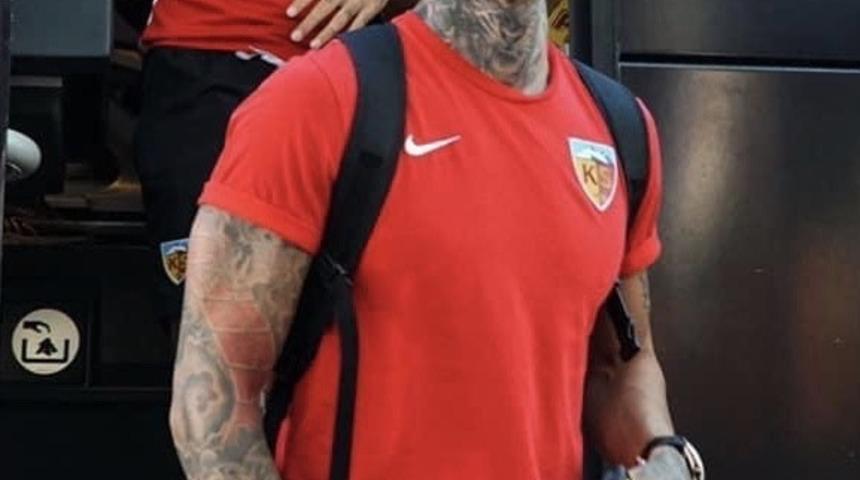 Lopes g&ouml;zyaşlarına hakim olamadı