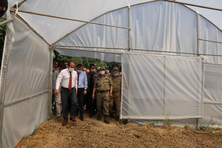 Vali Pehlivan sera projelerini inceledi G1