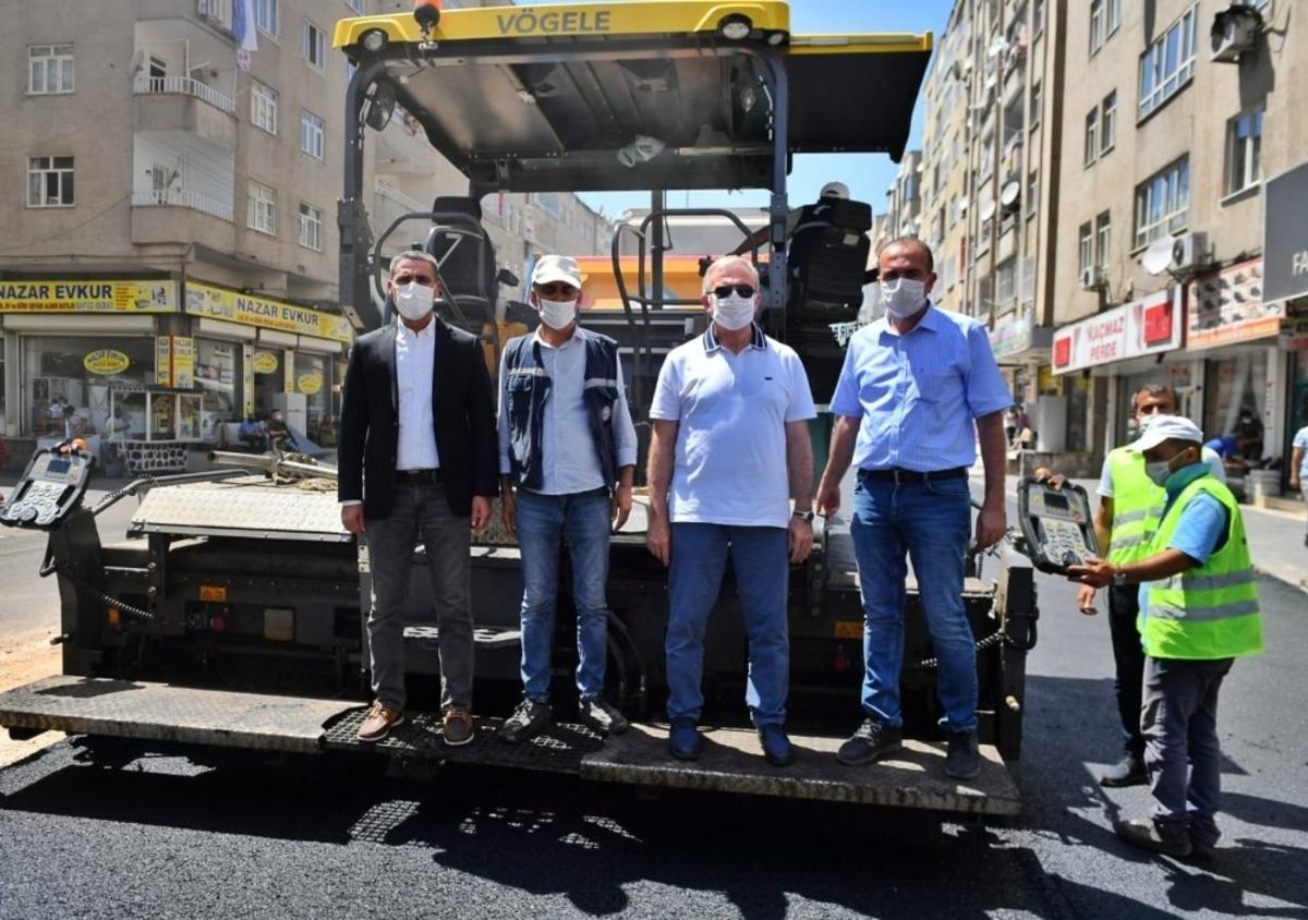 Vali Karaloğlu yol yapım &ccedil;alışmalarını denetledi