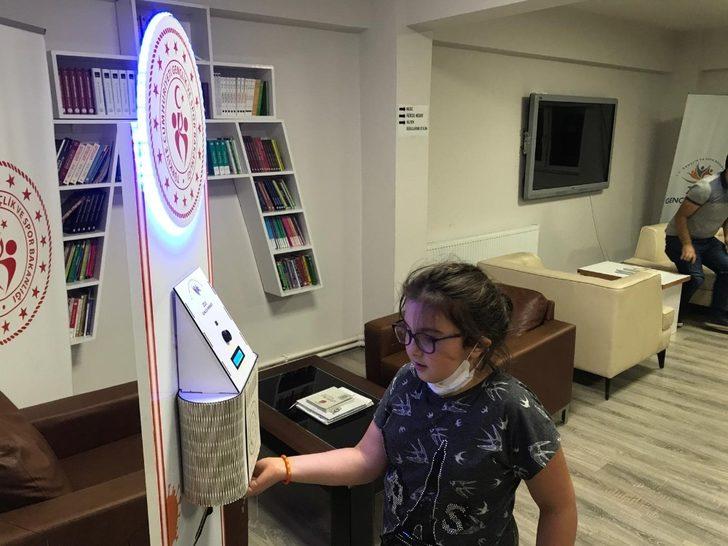 Yurt dışındaki hata Türk iki genci mucit yaptı G3