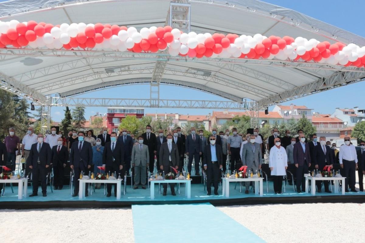 Ermişler Ailesi&rsquo;nden eğitime destek