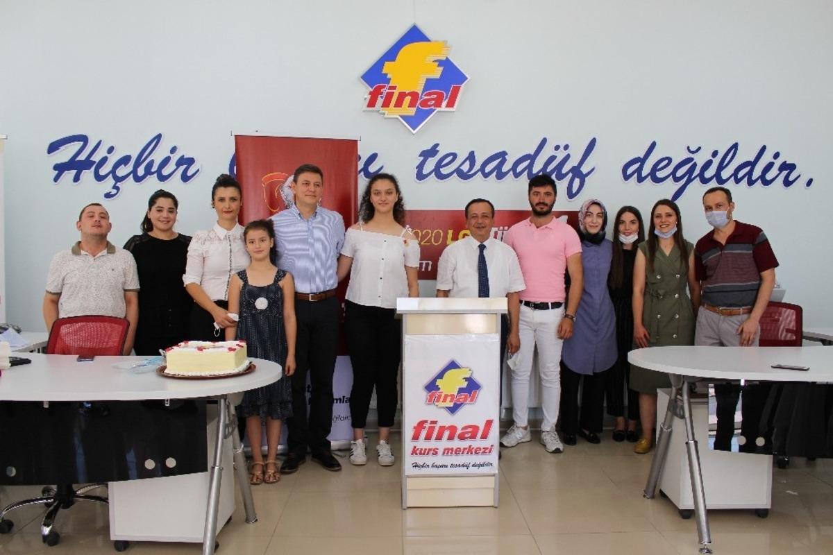 LGS T&uuml;rkiye 1&rsquo;ncisi &ouml;ğrenciden adaylara tavsiyeler