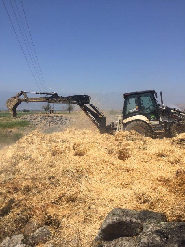 Hatay’da saman balyaları yandı