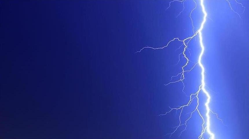 Bir yıldırım 16 can aldı!