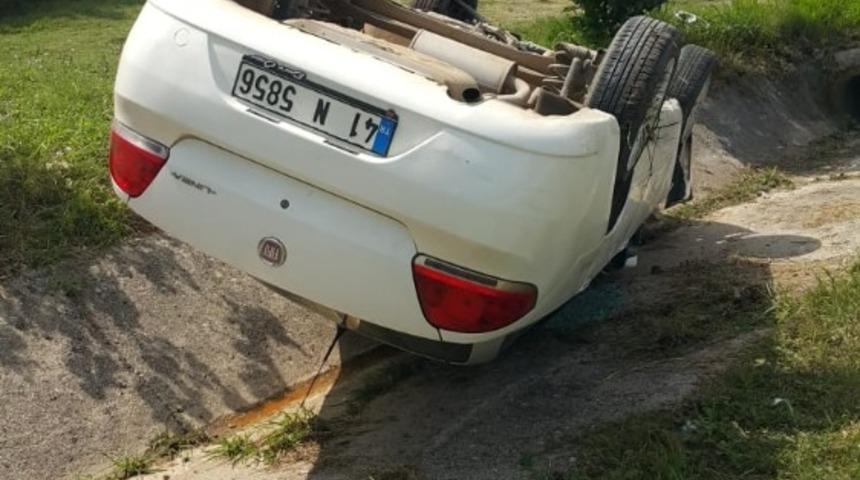 Otomobil şarampole devrildi: 1 yaralı