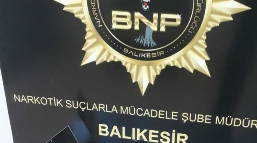 Balıkesir&rsquo;de polis 42 uyuşturucu ş&uuml;phelisini yakaladı