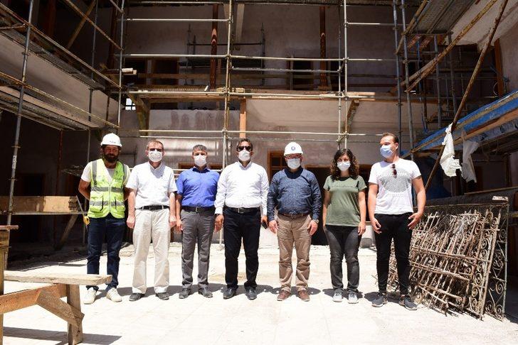 Başkan Aşgın, Velipaşa Hanı’ndaki çalışmaları inceledi G1