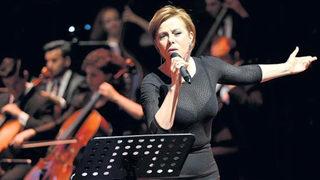 Zuhal Olcay, yeni bir aşka yelken açtı