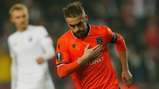 Başakşehir'den Edin Visca ve heykel paylaşımı!