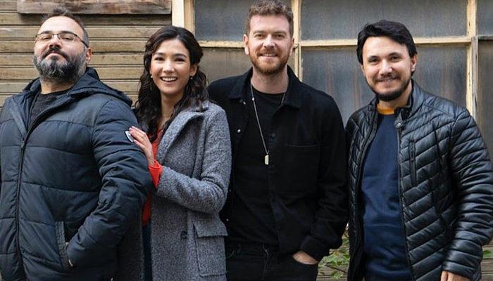 Netflix'in yeni Türk dizisi 50 Metrekare! Senaristi Burak Aksak duyurdu! 50 Metrekare ne zaman başlıyor?