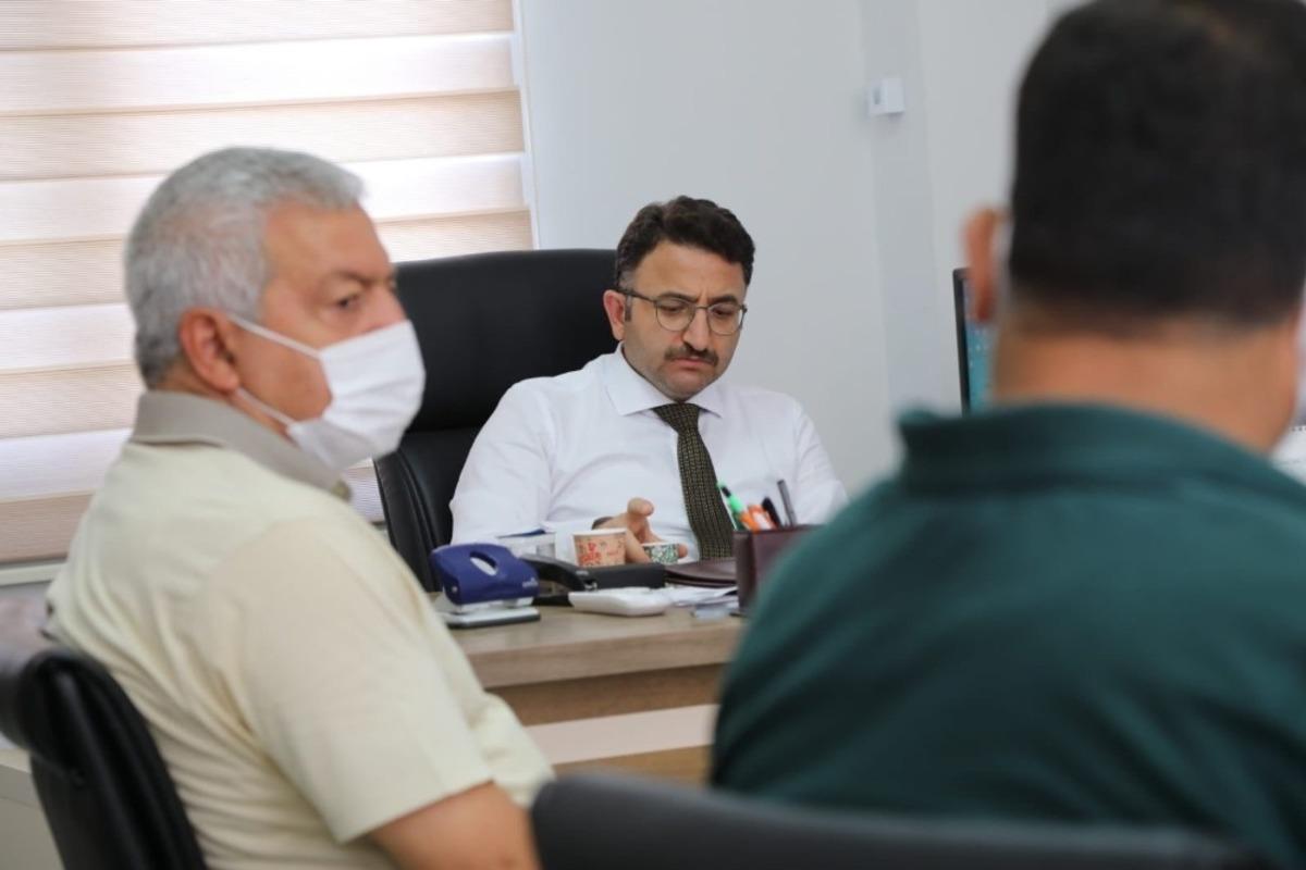 Kaymakam &Ccedil;am muhtarlarla bir araya geldi