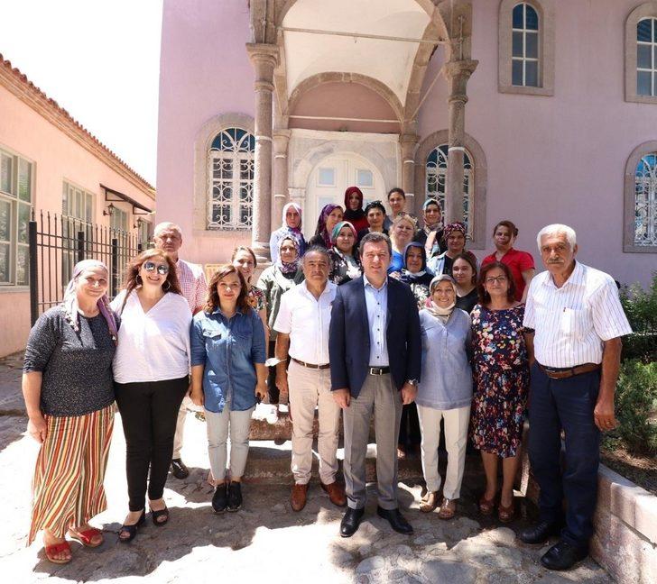 Bergama’nın el dokuması halıları dile gelecek G5