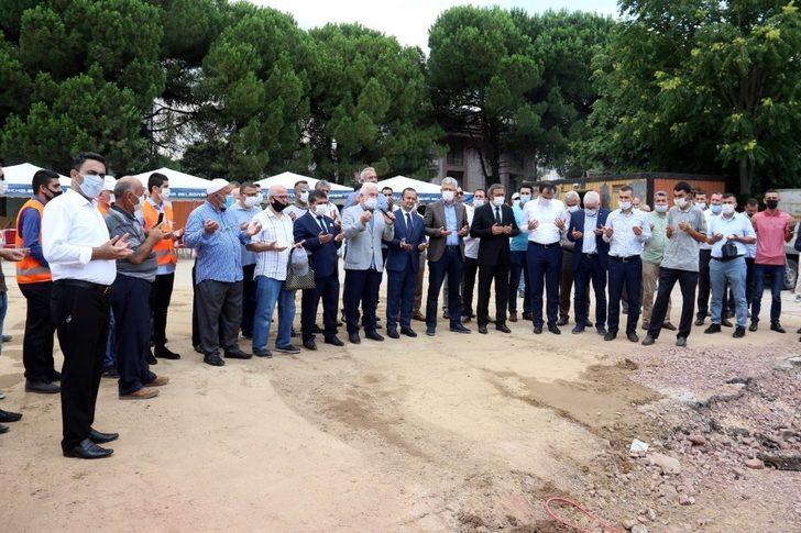 İzmit Seka Hastane Camii için temel atma töreni düzenlendi G3