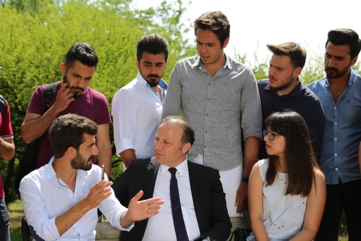 Rekt&ouml;r &Uuml;nal&rsquo;a &Uuml;niAr Altın &ouml;d&uuml;l&uuml;