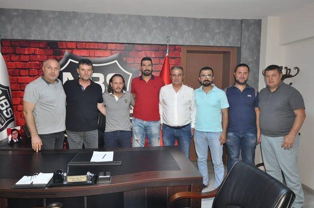 Nazilli Belediyespor’da Teknik Direktör İncedal ile yola devam