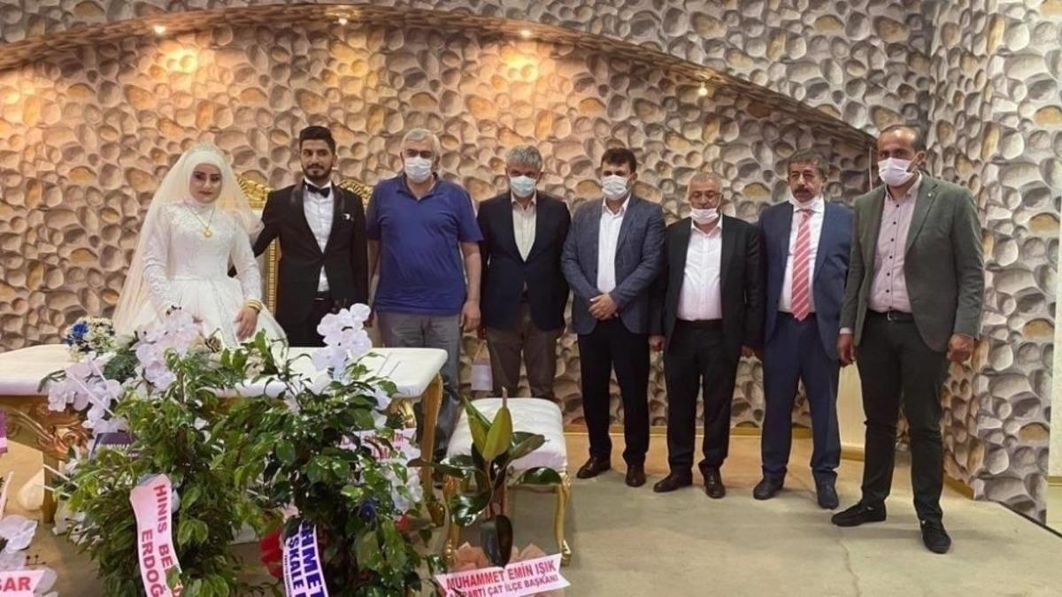 &Ccedil;at&rsquo;ın Ak Siması d&uuml;nya evine girdi