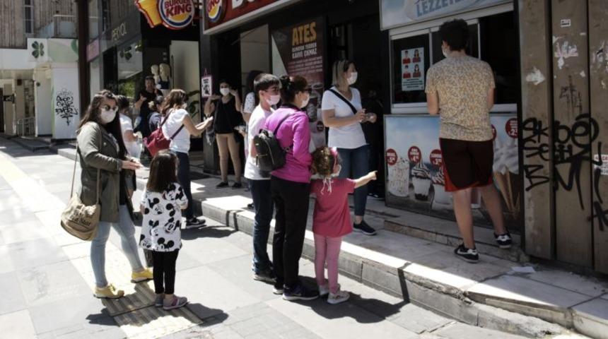 Eyl&uuml;l'de sokağa &ccedil;ıkma kısıtlaması olacak mı? 3 g&uuml;n okuldan 3 g&uuml;n evden eğitim sırasında kısıtlama olacak mı?