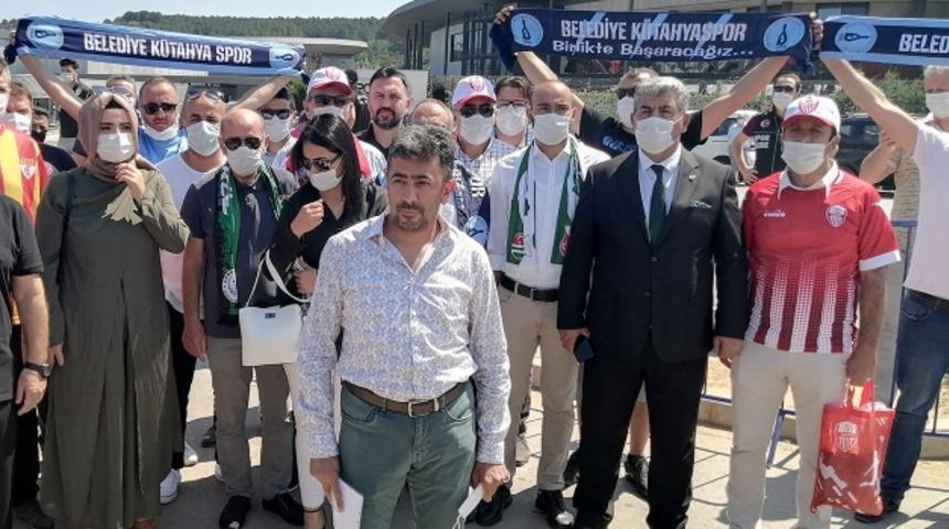 Bölgesel Amatör Lig kulüplerinden TFF önünde açıklama