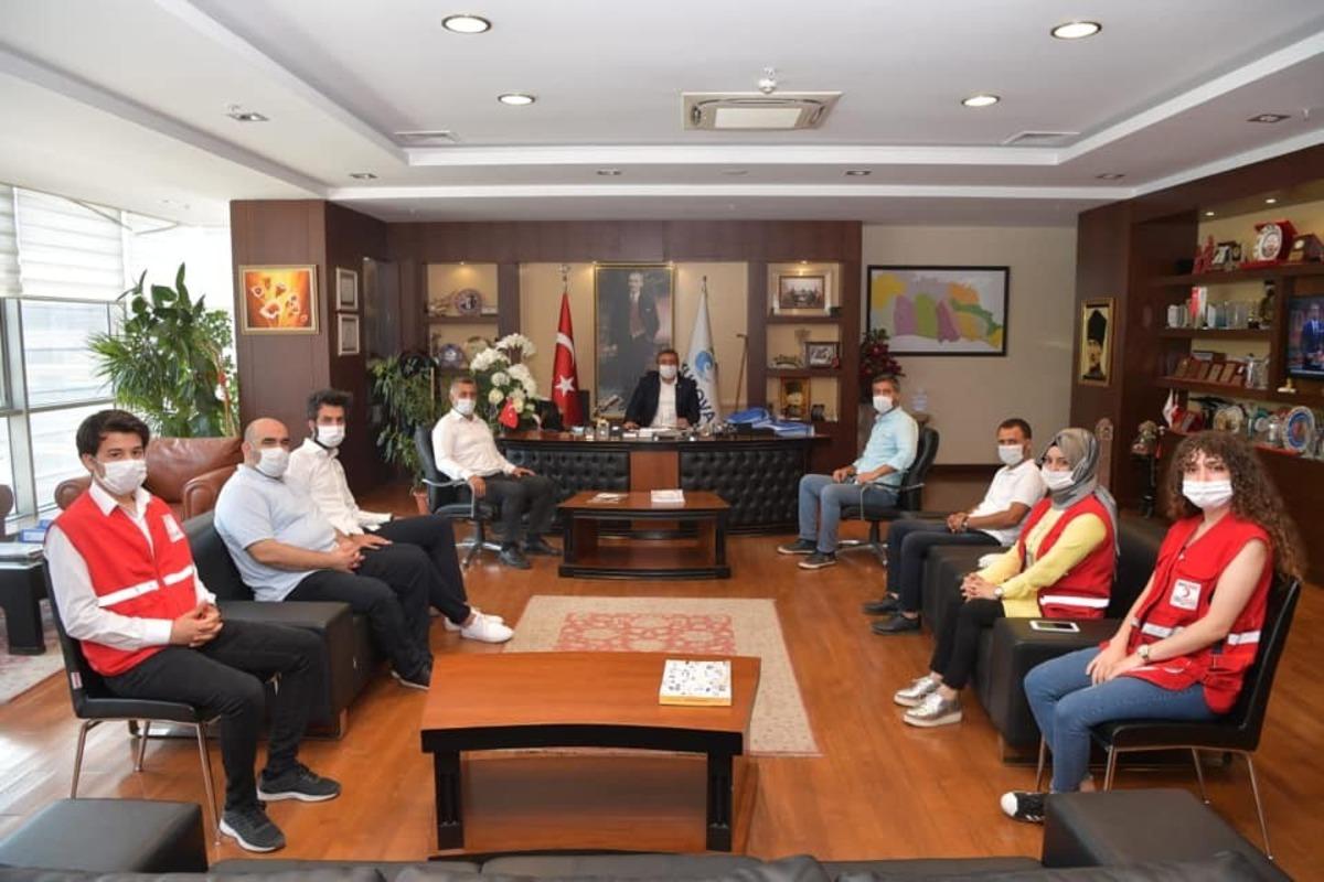 &Ccedil;ukurova&rsquo;ya yaşlılar i&ccedil;in aşevi &ouml;ğrenciler i&ccedil;in k&uuml;t&uuml;phane a&ccedil;ılacak