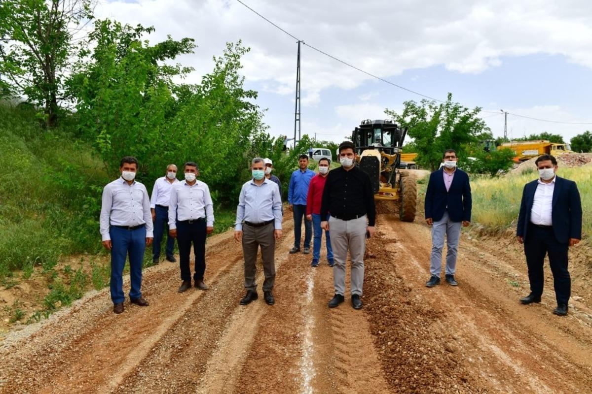 Başkan &Ccedil;ınar&rsquo;dan yol hassasiyeti