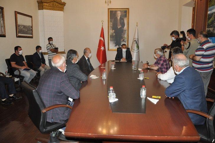 Kars’ta süt masaya yatırıldı G4