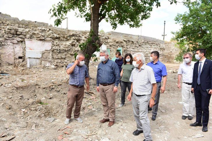 Başkan Aşgın kalede incelemelerde bulundu G1