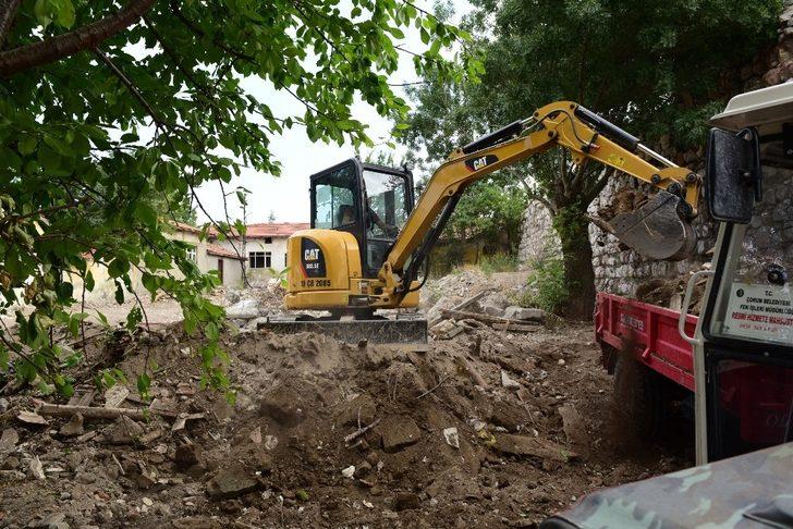 Başkan Aşgın kalede incelemelerde bulundu G3