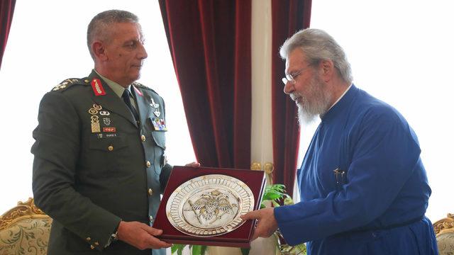 Türkiye NAVTEX ilan etti, Yunanistan Genelkurmay Başkanı acil ülkesine döndü