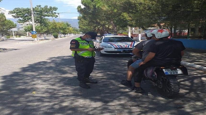 Jandarmadan hız yapan 57 araca 25 bin TL radar cezası